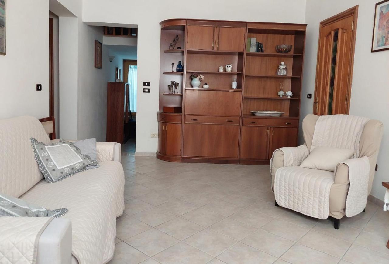Rental House In Cisternino Exterior photo