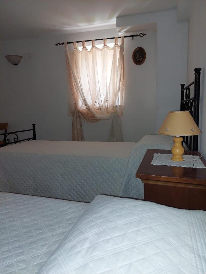 Rental House In Cisternino Exterior photo
