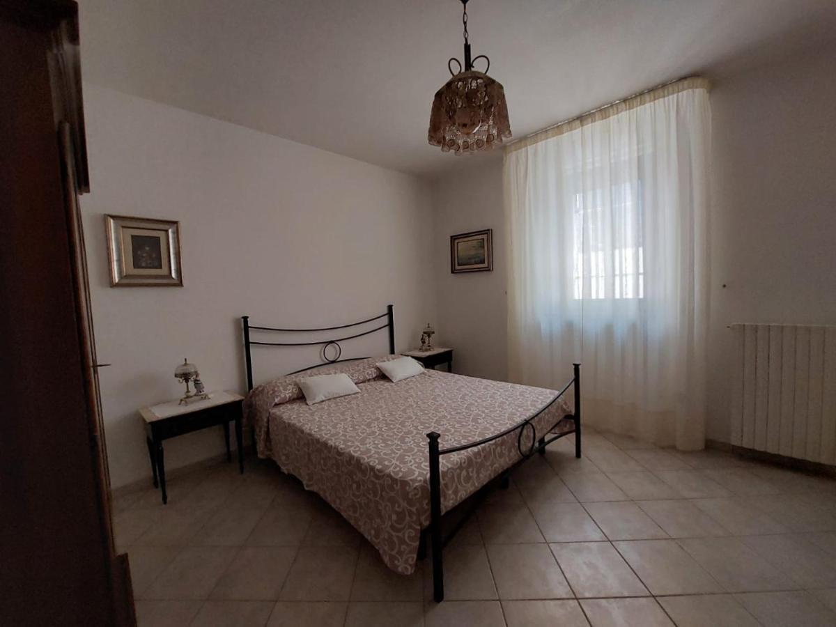Rental House In Cisternino Exterior photo
